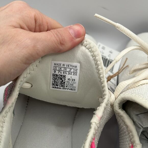 adidas Women's Lifestyle Cloudfoam Pure SPW Sneakers  NWT - Picture 9 of 10